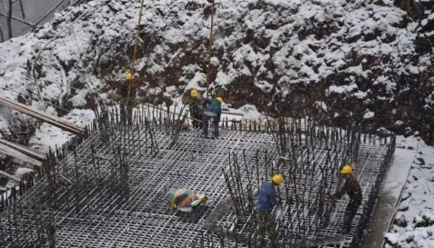 Construction of antifreeze concrete Construction of antifreeze concrete