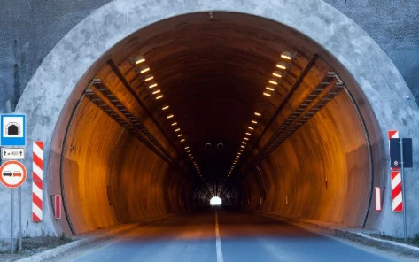 tunnel construction tunnel construction